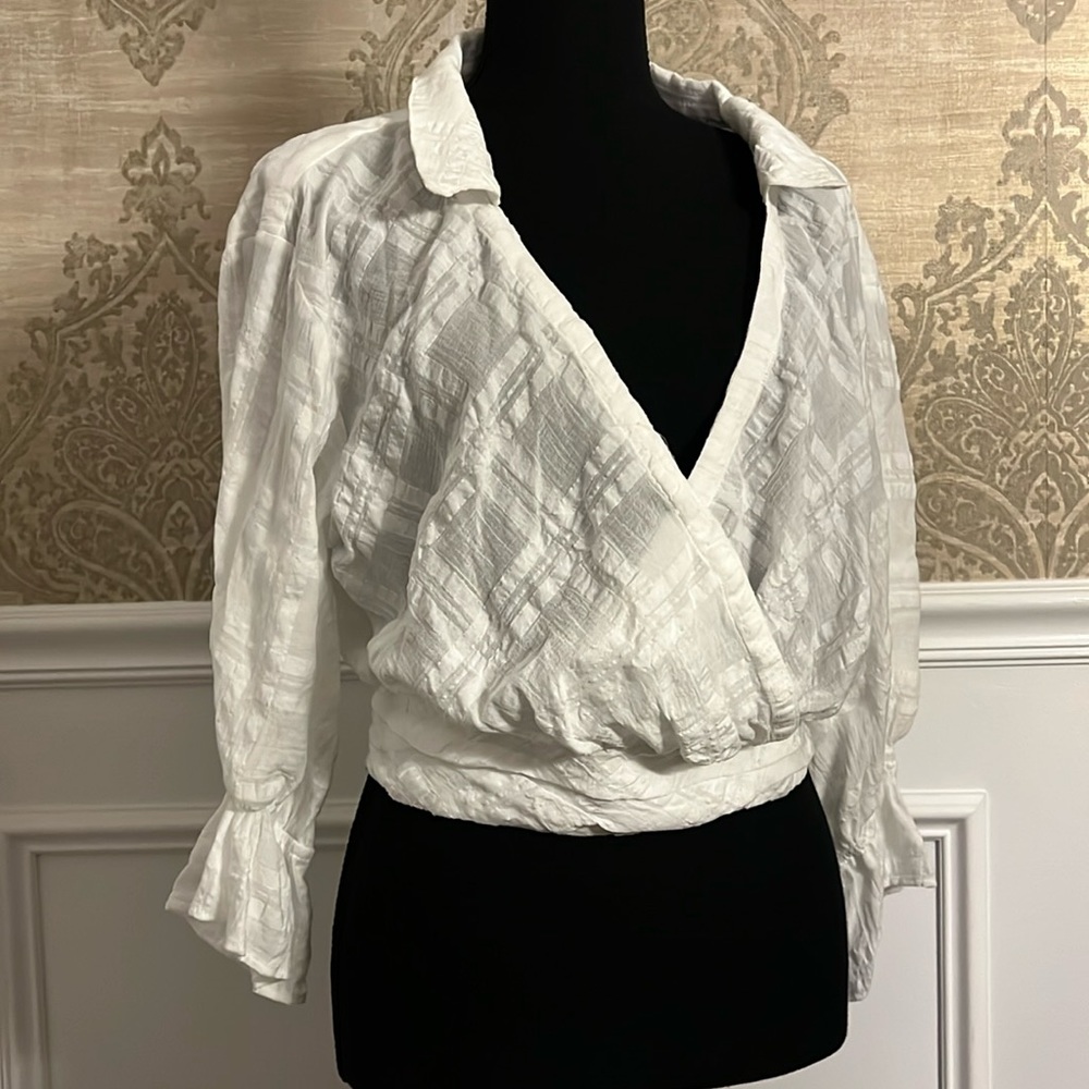 Anthropologie | white wrap blouse Size Small